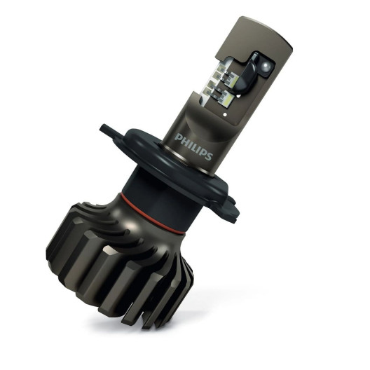Nær-billede af H4 LED, Philips Ultinon Pro9100 med +350% mere lys