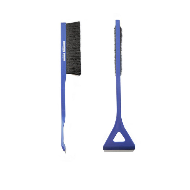 Isskraberen som også har en lille fin børste til at feje sneen væk med på bilen.