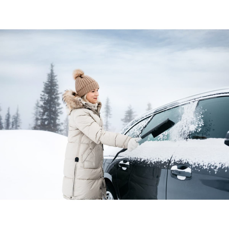 Mega is sne børsten og isskraberen som er perfekt til både is og sne når vinteren kommer